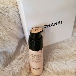 Chanel Le Teint "10" New